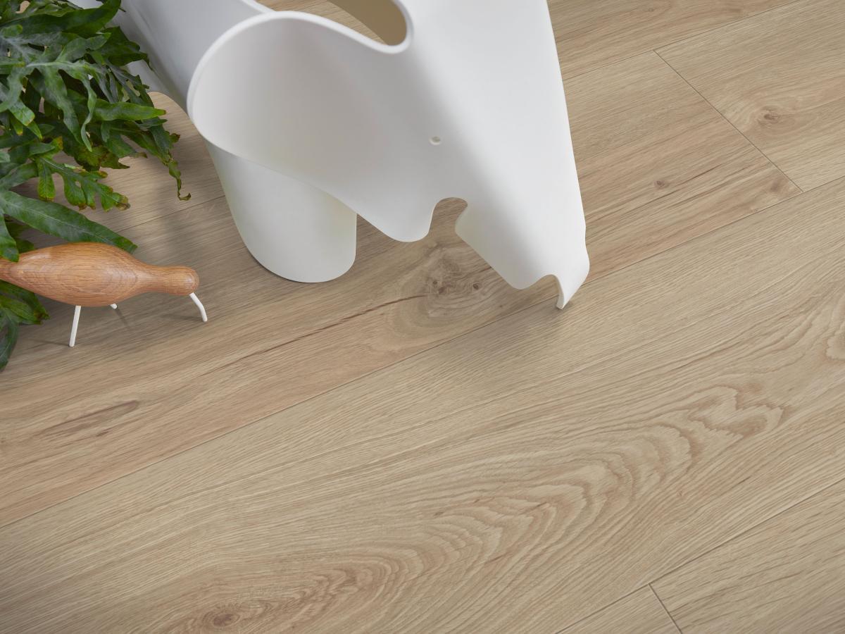 Vinyl flooring