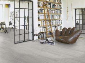 Vinyl flooring