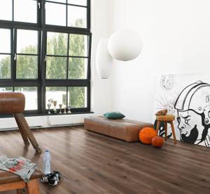 Vinyl flooring